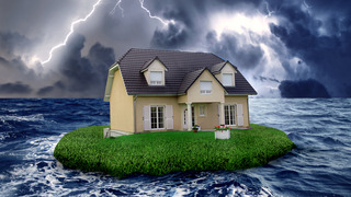 Haus im Meer Sturm